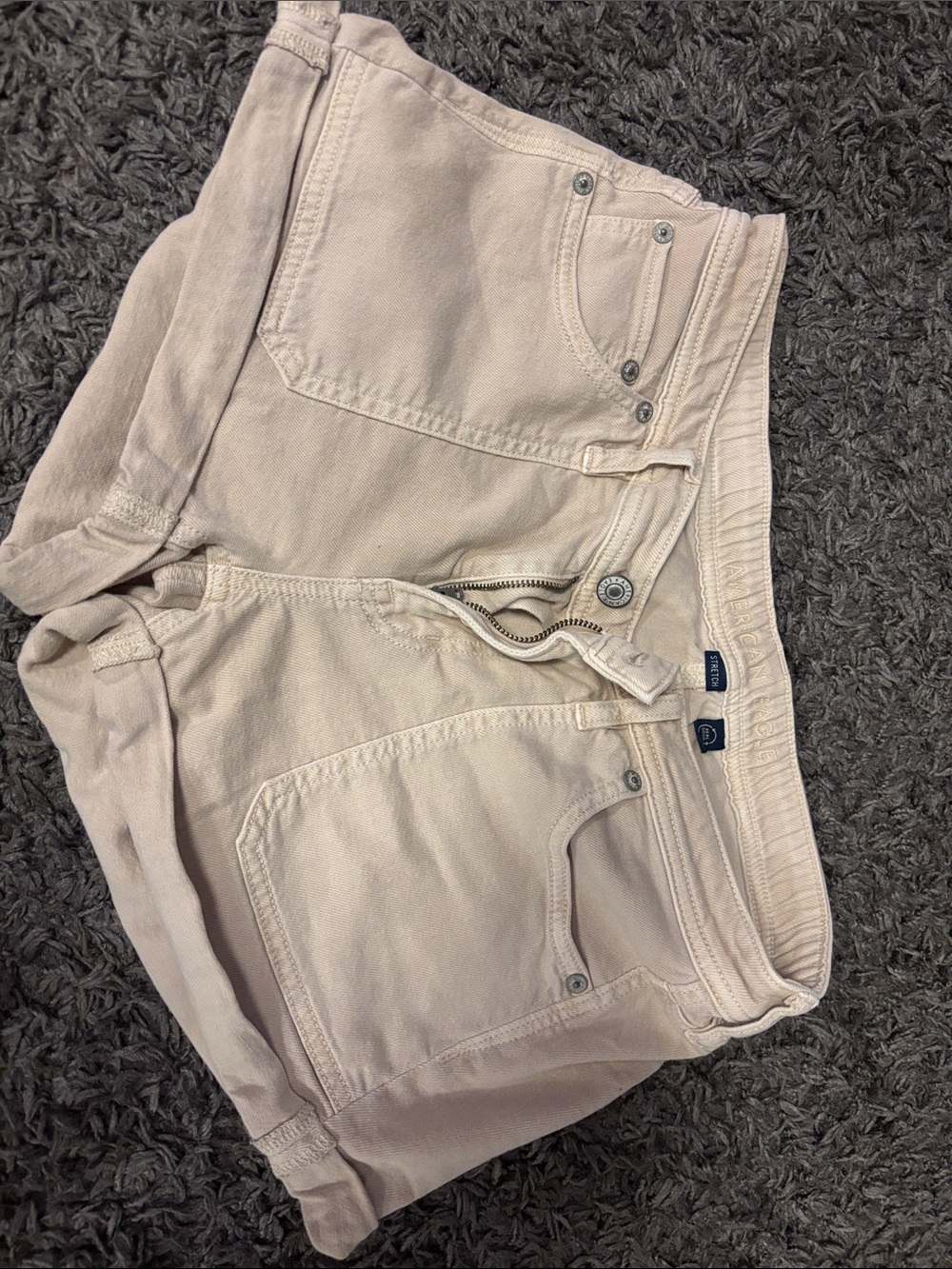 American Eagle Stretch Cuffed Denim Shorts Women’s Size 4 Cream Ivory